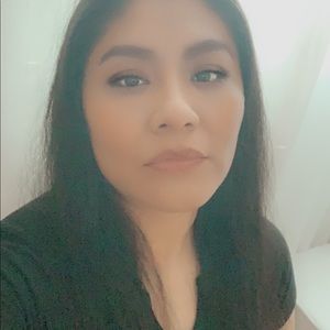 Meet your Posher, Isabel